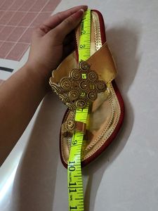 Embellished Toe Ring Sandals