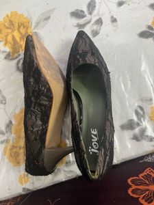 Jove Heels