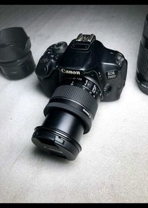 Canon 700D in Mint condition with new 18-55 STM M2