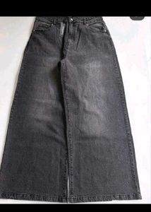 h&amp;m vintage wahsed bagge jeans