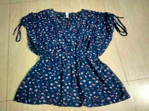 Floral Print V-Neck Top