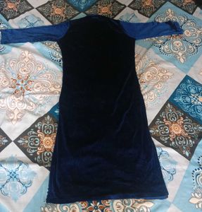 (Buy 1 Get 1free) Embroidered Velvet Kurt( 2 Pise)