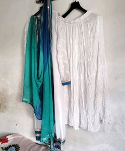 Beautiful Kurta Set For Girls And Women Size Issue