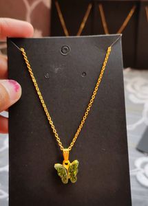Super Combo Sale On Trendy Butterfly Pendent 🎉