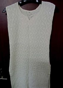 White Embroidery 🤍✨chikankari Sharara With Astar