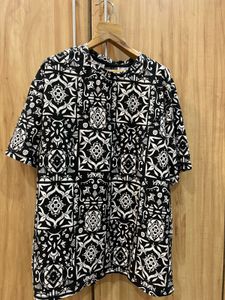 Black and White Printed T-Shirt