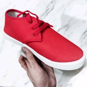 NEW NO USED SPORTS SHOES FOR MAN COMBO PACK OF 2