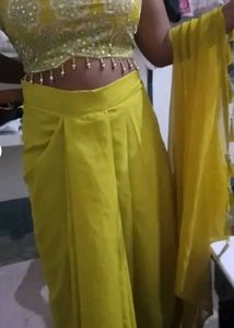 Elegant Yellow Saree with Blouse