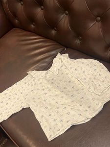 Floral Lace Collar Top