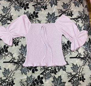 Pretty cinched Waist Lavender Top!