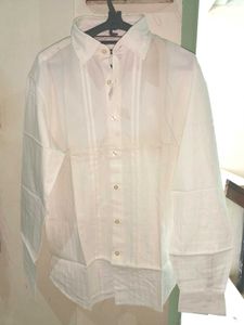 Levi&#39;s White Shirt
