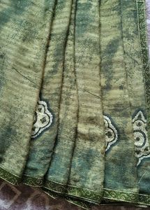 Offer💥🎊Stylish Women Saree/ Price Drop
