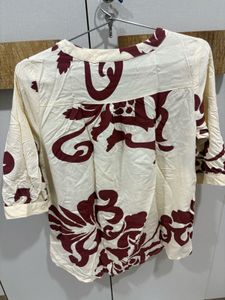 Westside Patterned V-Neck Top