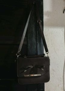 Brown Bow Accent Crossbody Bag