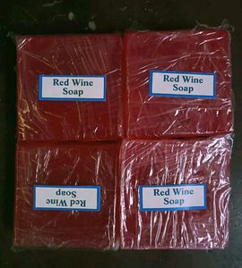 Handmade Redwine Soap