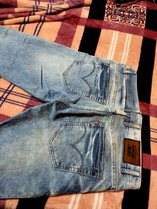 A Jeans For Men