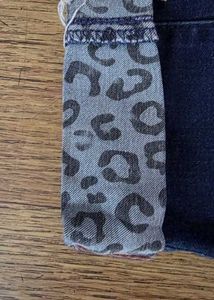 Unleash the Zidd Graphic &amp; jeans 👖