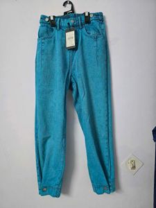 Westside Noun Jeans
