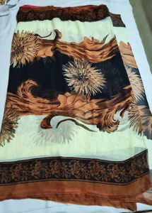 Saree with blouse - like new 💗