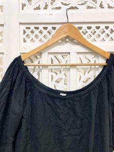 Black Off-Shoulder Top B
