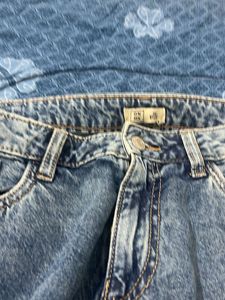 Ripped Wide Leg Jeans
