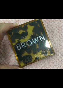Huda Toffe Brown Eye Shadow Original