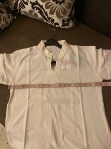 Vintage-Style Cream Short Sleeve Shirt