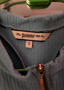 Cute Teal Sleeveless Top