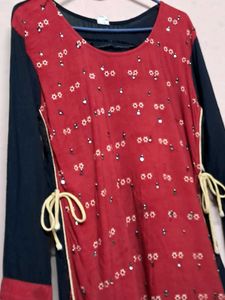 Kurti Red Black