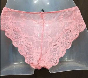 Pink Lace Thong Panties 🖤