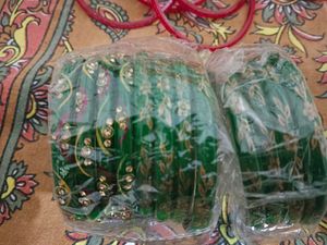 4 Pair Of Bangles Green Yellow Red Wit Pieach
