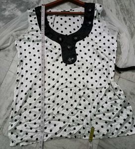 Like New Satin Kurta With Net Sleeves