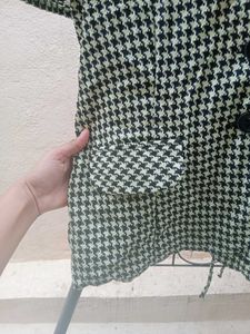 Houndstooth Short Sleeve Blazer