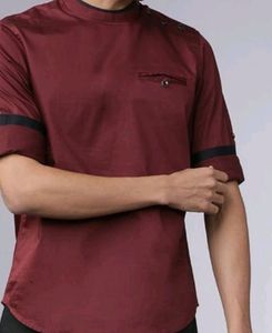 Highlander Men Maroon Slim Fit Solid Casual Shirt