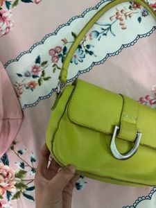 Lime Green shoulde bag ( comes with sling)