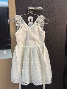 Elegant White Lace Dress