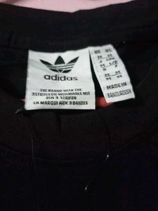 Adidas Black Graphic T-shirt