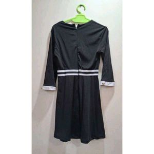 Black long sleeve dress