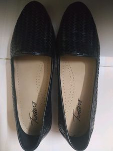sandal
