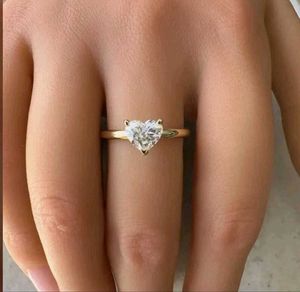 Heart stone Adjustable Ring