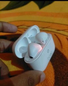 Boat Airdopes Wireless Earbuds