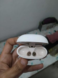 boAt Airdopes