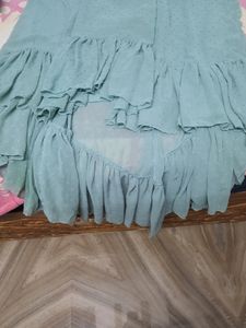 like new dressThis dress quite