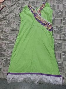 Fluorescent Sleeveless Kurta