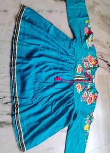 Max Embroidered Short Kurti