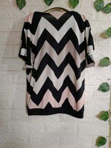 Stylish Chevron Print Top