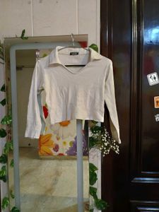 Cute Collared Crop Top