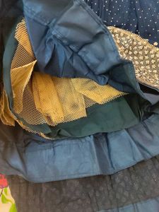 i am selling 3 piece of lehnga