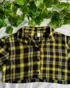 H&M Women’s Yellow and Black Plaid Crop Shirt