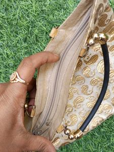 Beautiful Pouch For Function